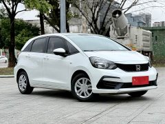 1.5L CVT Edition - фото 3