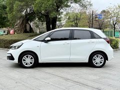 1.5L CVT Edition - фото 4