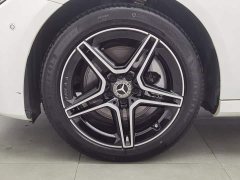 Mercedes-Benz E-Class (Imported) E 260 Fashionable Sports Edition - фото 17
