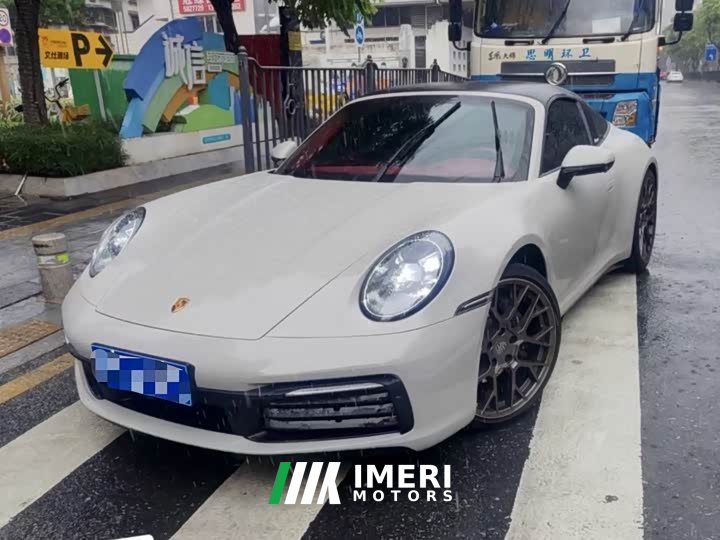 Porsche 911 Targa 4 3.0T - автомобиль из Китая
