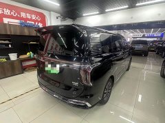 Hongqi HQ9 PHEV 2.0T four-wheel drive luxury version - фото 3