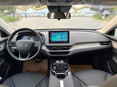 Hongqi E-QM5 560km PLUS - фото 11