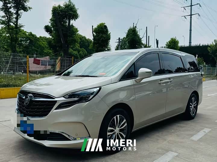 Buick GL8 ES Lu Zun 653T Exclusive - автомобиль из Китая