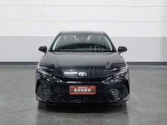 Toyota Camry Dual Engine 2.0HE Elite Edition - фото 3