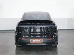 Tesla Model Y L long-range all-wheel drive version - фото 4