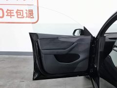 Tesla Model Y L long-range all-wheel drive version - фото 8