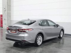 Toyota Camry 2021 2.0G Deluxe Edition - фото 2