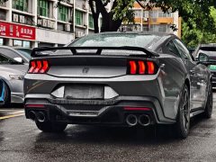 BMW Mustang 5.0L V8 Dark Horse - фото 6