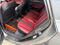 Lynk & Co EADO PLUS Blue Whale NE 1.4T GDI DCT Premium Edition - фото 12