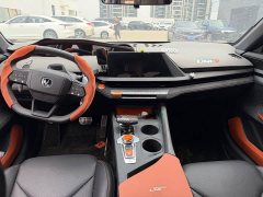 Changan UNI-V 1.5T sports version - фото 15