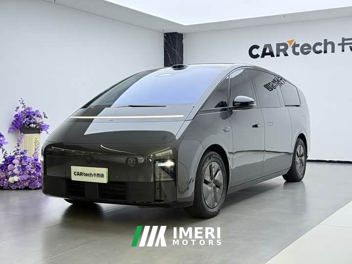 Li Auto Ideal MEGA Home Family Special Edition