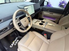 Li Auto Ideal MEGA Home Family Special Edition - фото 11