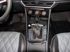 Volkswagen Sagitar facelift 300TSI DSG transcendent version - фото 13