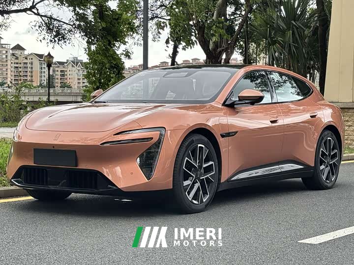 Avatr 06T Elite dual-motor pure electric version - автомобиль из Китая