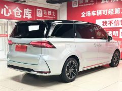 SAIC Roewe iMAX8 400TGI Premium Edition - фото 6