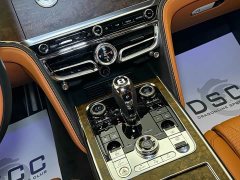 Geely Flying Spur 4.0T V8 Yadu Edition - фото 11