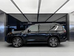 Lexus LX 600 Luxury US version - фото 3