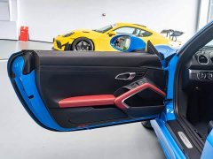 Porsche 718 Cayman 2.0T - фото 14