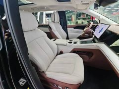 Lynk & Co Summer DM-i 1.5T 180km transcendent type - фото 10