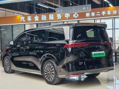 Lynk & Co Summer DM-i 1.5T 180km transcendent type - фото 6