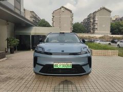 Lynk & Co 08 EM-P 2026 210 four-wheel drive performance Ultra H7 - фото 2