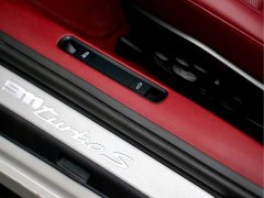 Porsche 911 2020 Turbo S Cabriolet 3.7T - фото 15