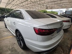 Audi A4L 2022 40 TFSI luxury and elegant - фото 9