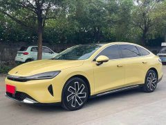 Baojun Xiangjing plug-in hybrid 140km luxury version - фото 1