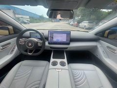 Baojun Xiangjing plug-in hybrid 140km luxury version - фото 5