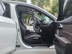 BMW 1 Series 2021 120i M Sports Night Edition - фото 20