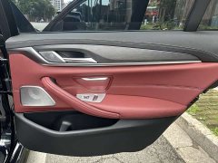 BMW 5 Series 2022 530Li Leading Luxury Package - фото 19