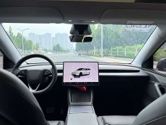 Tesla Model Y long-range all-wheel drive version - фото 5
