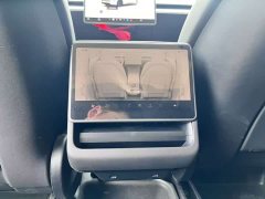 Tesla Model Y long-range all-wheel drive version - фото 9