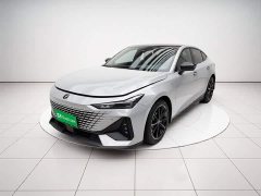 Changan UNI-V 1.5T premium - фото 1