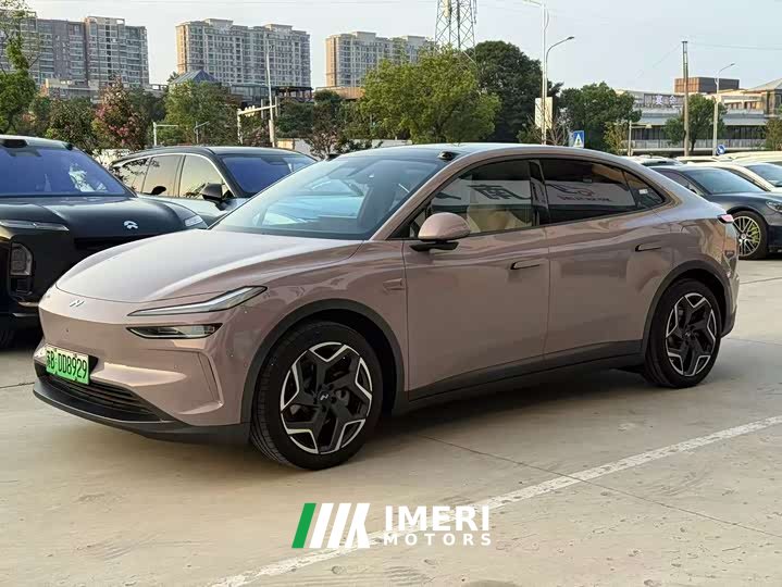 Nio Ledo L60 60kWh rear-wheel drive version - автомобиль из Китая