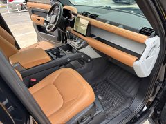 Land Rover Defender 2023 110 3.0T P400 Dark Special Edition - фото 9