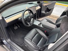 Tesla Model Y long-range all-wheel drive version - фото 8