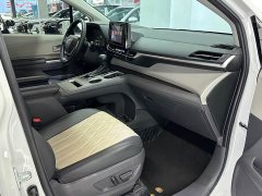 Toyota SIENNA 2.5L Hybrid Comfort Edition - фото 12