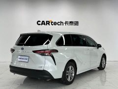 Toyota SIENNA 2.5L Hybrid Comfort Edition - фото 4