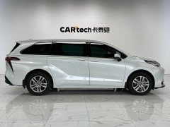 Toyota SIENNA 2.5L Hybrid Comfort Edition - фото 8
