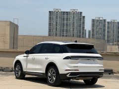 Lynk & Co Adventurer 2.0T two-wheel drive exclusive edition - фото 7