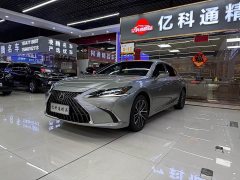 Lexus ES 2022 300h Luxury Edition - фото 1