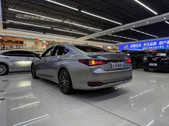 Lexus ES 2022 300h Luxury Edition - фото 6