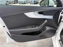 Audi A4L 2020 40 TFSI Fashionable and Dynamic - фото 13