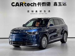AITO Wenjie M8 2025 extended range Ultra version 53.4kWh 5-seater version (192-line lidar) - фото 1