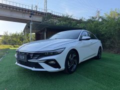 Hyundai Elantra 1.5L CVT GLX Elite Edition - фото 1
