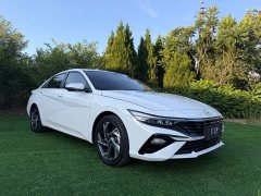 Hyundai Elantra 1.5L CVT GLX Elite Edition - фото 3