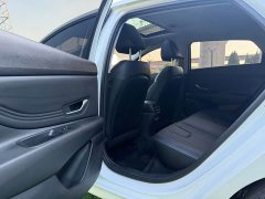 Hyundai Elantra 1.5L CVT GLX Elite Edition - фото 9