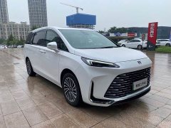 Buick GL8 New Energy Lu Shang Exclusive Edition - фото 3