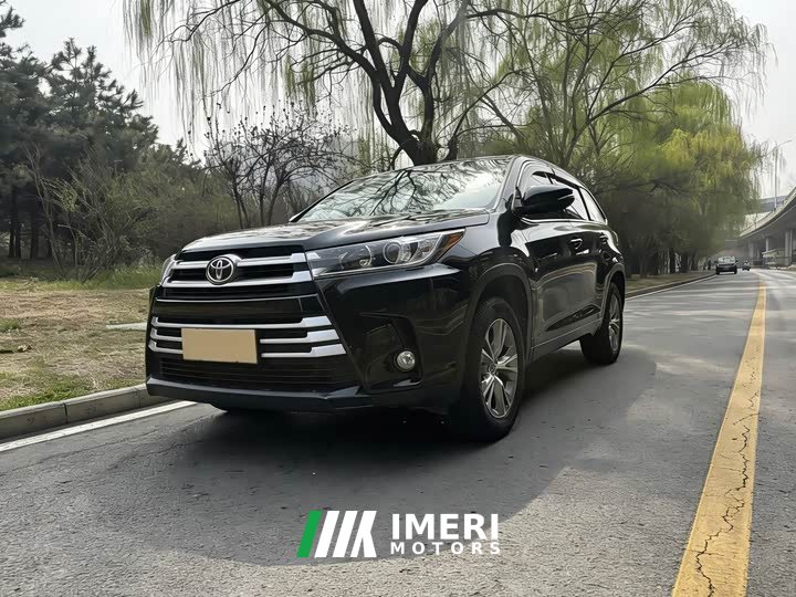 Toyota Highlander 2021 2.0T four-wheel drive elite version 7 seats